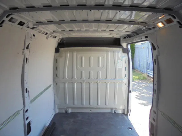 Kastenwagen Opel Movano L3H2 2.2L BLUE HDI 140: das Bild 17