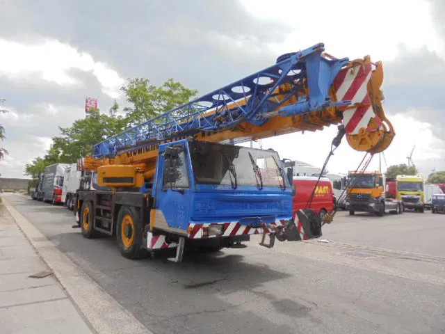 PPM ATT 350 4X4X4 - All-Terrain Kran: das Bild 5 PPM ATT 350 4X4X4 - All-Terrain Kran: das Bild 5