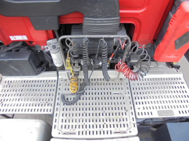 Sattelzugmaschine DAF CF 410 SSC: das Bild 8