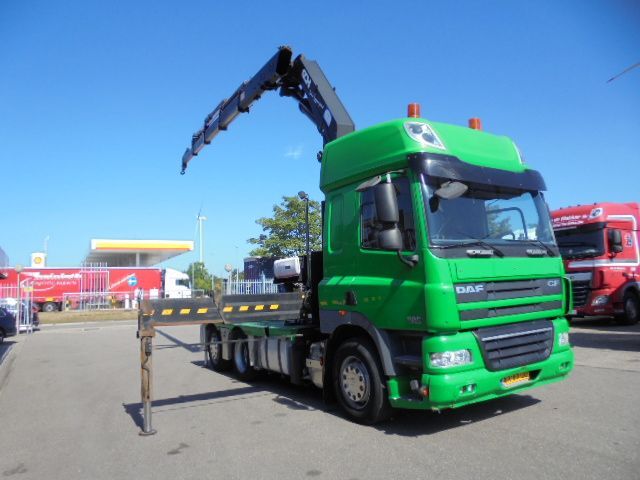 DAF CF 85.360 FTN 6X2 - Sattelzugmaschine: das Bild 3 DAF CF 85.360 FTN 6X2 - Sattelzugmaschine: das Bild 3