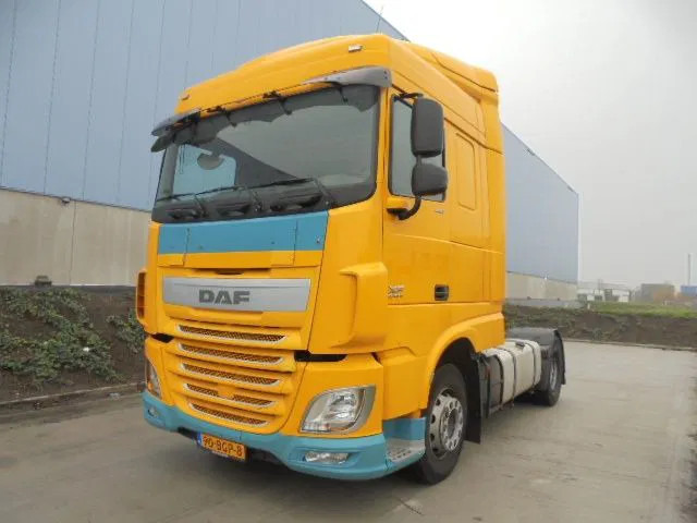 DAF XF 440 - Sattelzugmaschine: das Bild 1 DAF XF 440 - Sattelzugmaschine: das Bild 1