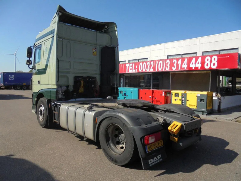 DAF XF 440 - Sattelzugmaschine: das Bild 5 DAF XF 440 - Sattelzugmaschine: das Bild 5