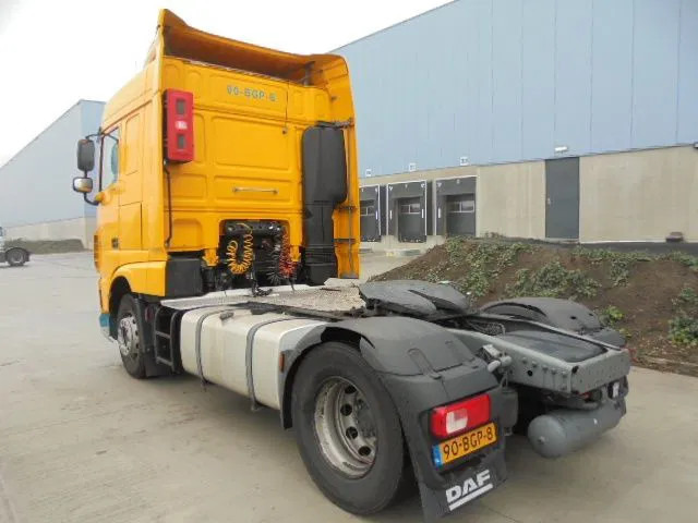 DAF XF 440 - Sattelzugmaschine: das Bild 5 DAF XF 440 - Sattelzugmaschine: das Bild 5
