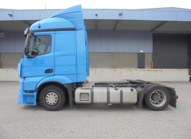Mercedes-Benz Actros 1840 NL TRUCK APK 03-2026 - Sattelzugmaschine: das Bild 4 Mercedes-Benz Actros 1840 NL TRUCK APK 03-2026 - Sattelzugmaschine: das Bild 4