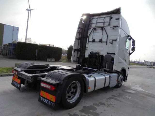 Volvo FH 420 MEGA NL TRUCK APK /TUV 01-05-2026 - Sattelzugmaschine: das Bild 5 Volvo FH 420 MEGA NL TRUCK APK /TUV 01-05-2026 - Sattelzugmaschine: das Bild 5