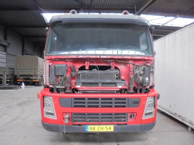 Volvo FM 380 ENGINE NOT OK ONLY PARTS NL TRUCK - Sattelzugmaschine: das Bild 2 Volvo FM 380 ENGINE NOT OK ONLY PARTS NL TRUCK - Sattelzugmaschine: das Bild 2