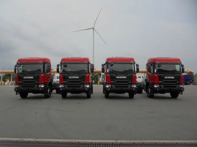 Scania P450 XT 4X4 NIEUW - DEMO - Fahrgestell LKW: das Bild 2 Scania P450 XT 4X4 NIEUW - DEMO - Fahrgestell LKW: das Bild 2