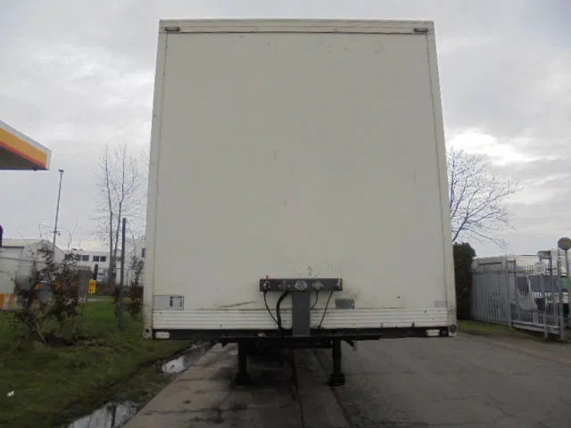 Smit ST0 1230 - Koffer Auflieger: das Bild 2 Smit ST0 1230 - Koffer Auflieger: das Bild 2