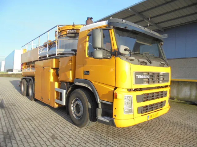 Terberg FM 1450 6X4 - Saug-/ Spülfahrzeug: das Bild 3 Terberg FM 1450 6X4 - Saug-/ Spülfahrzeug: das Bild 3
