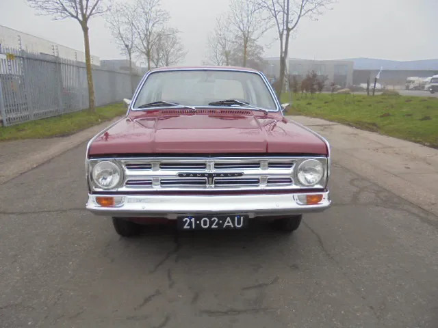 Vauxhall VX 4.90 - Limousine: das Bild 2 Vauxhall VX 4.90 - Limousine: das Bild 2