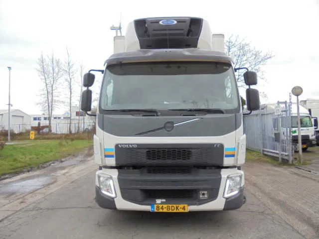 Volvo FE 250 CHEREAU NL TRUCK - Isotherm LKW: das Bild 2 Volvo FE 250 CHEREAU NL TRUCK - Isotherm LKW: das Bild 2