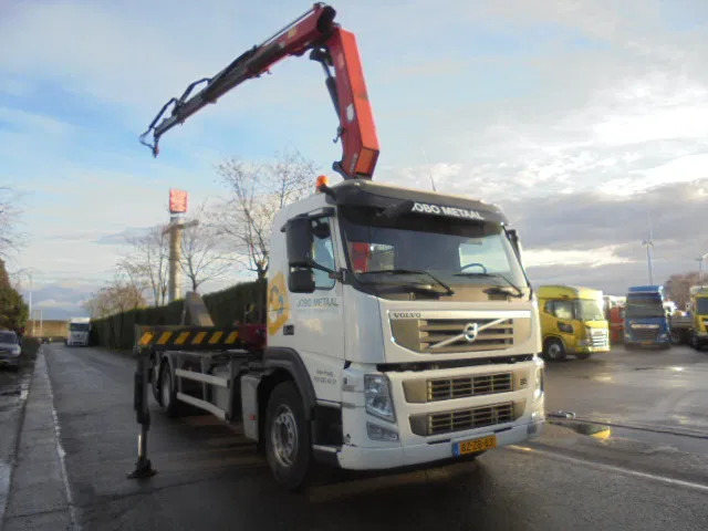 Volvo FM 370 EEV - Seil Abrollkipper, Autokran: das Bild 3 Volvo FM 370 EEV - Seil Abrollkipper, Autokran: das Bild 3