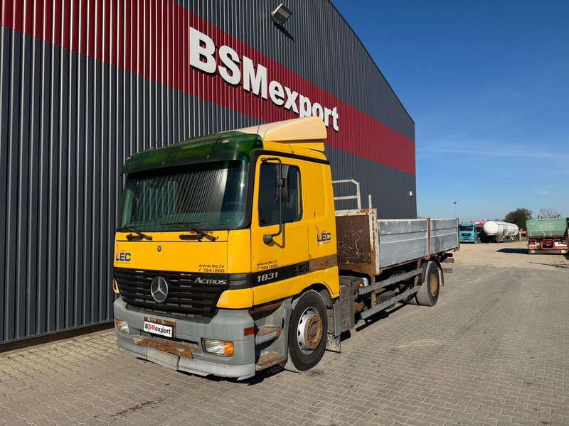 Mercedes-Benz Actros 1831 - Pritsche LKW: das Bild 1 Mercedes-Benz Actros 1831 - Pritsche LKW: das Bild 1