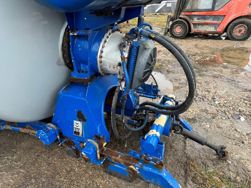 Mercedes-Benz Intermix 10 m3 - Fahrmischer: das Bild 3 Mercedes-Benz Intermix 10 m3 - Fahrmischer: das Bild 3