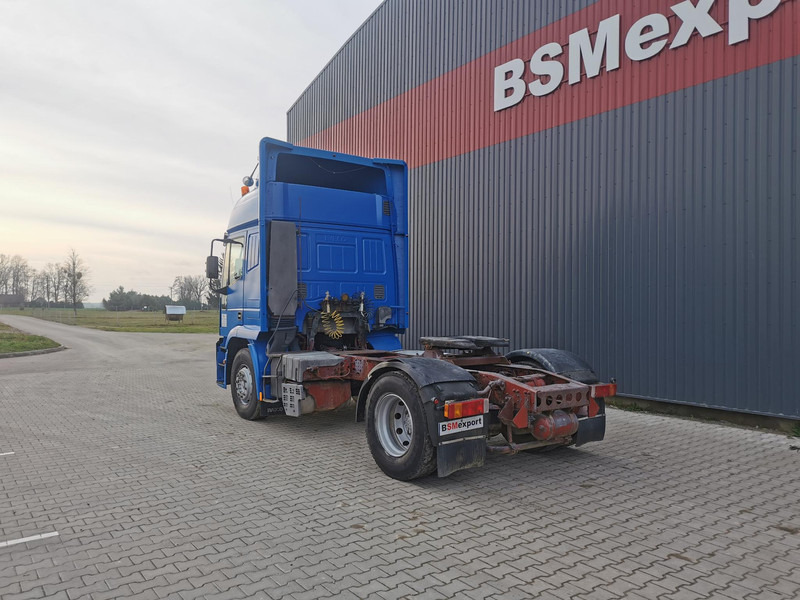 Iveco Eurotech 440E35 - Sattelzugmaschine: das Bild 4 Iveco Eurotech 440E35 - Sattelzugmaschine: das Bild 4