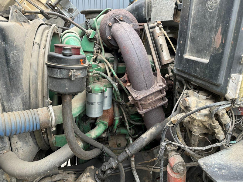 Sattelzugmaschine Volvo N12, N1225: das Bild 17