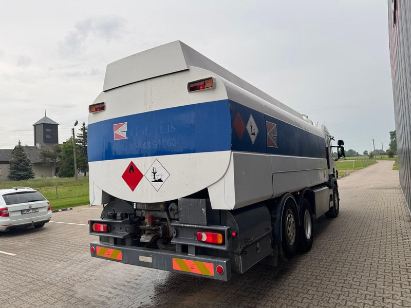 Scania P 124.360, 18800 liter - Tankwagen: das Bild 3 Scania P 124.360, 18800 liter - Tankwagen: das Bild 3