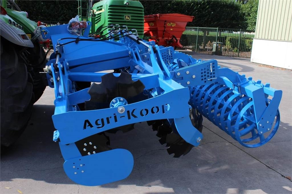 Agri-Koop BTH40 - Scheibenegge: das Bild 5 Agri-Koop BTH40 - Scheibenegge: das Bild 5