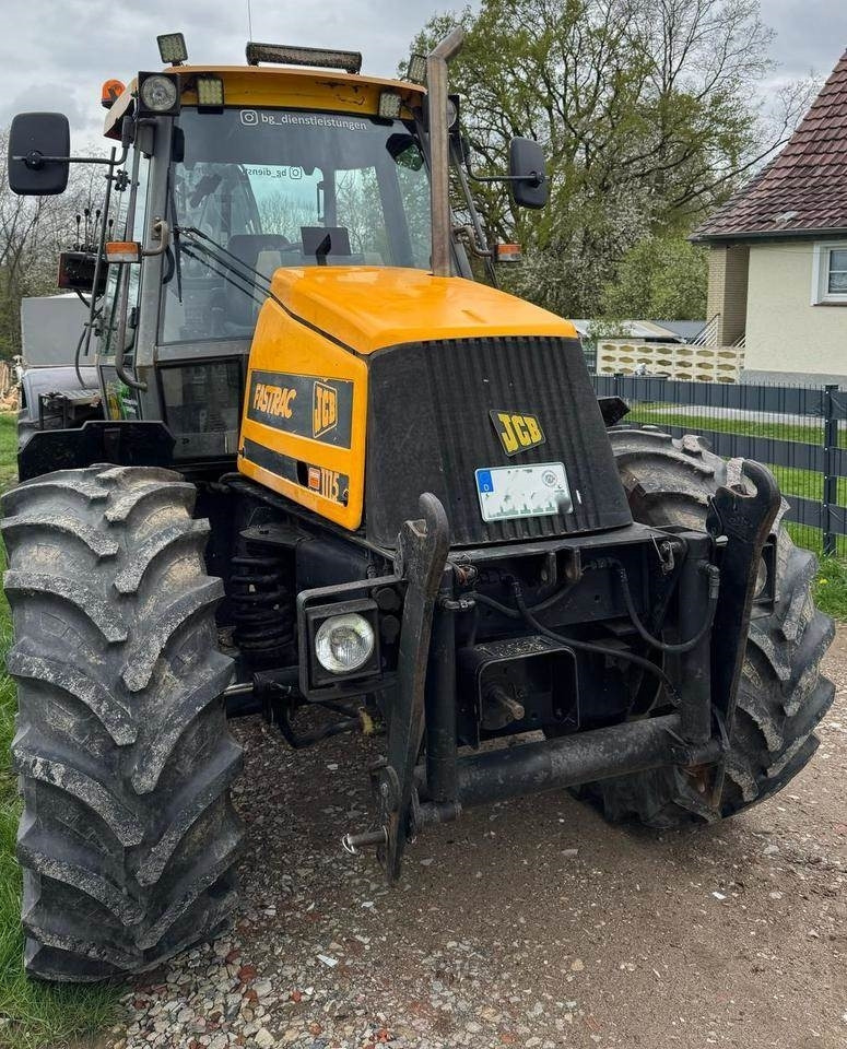 JCB Fastrac 1115 - Traktor: das Bild 2 JCB Fastrac 1115 - Traktor: das Bild 2