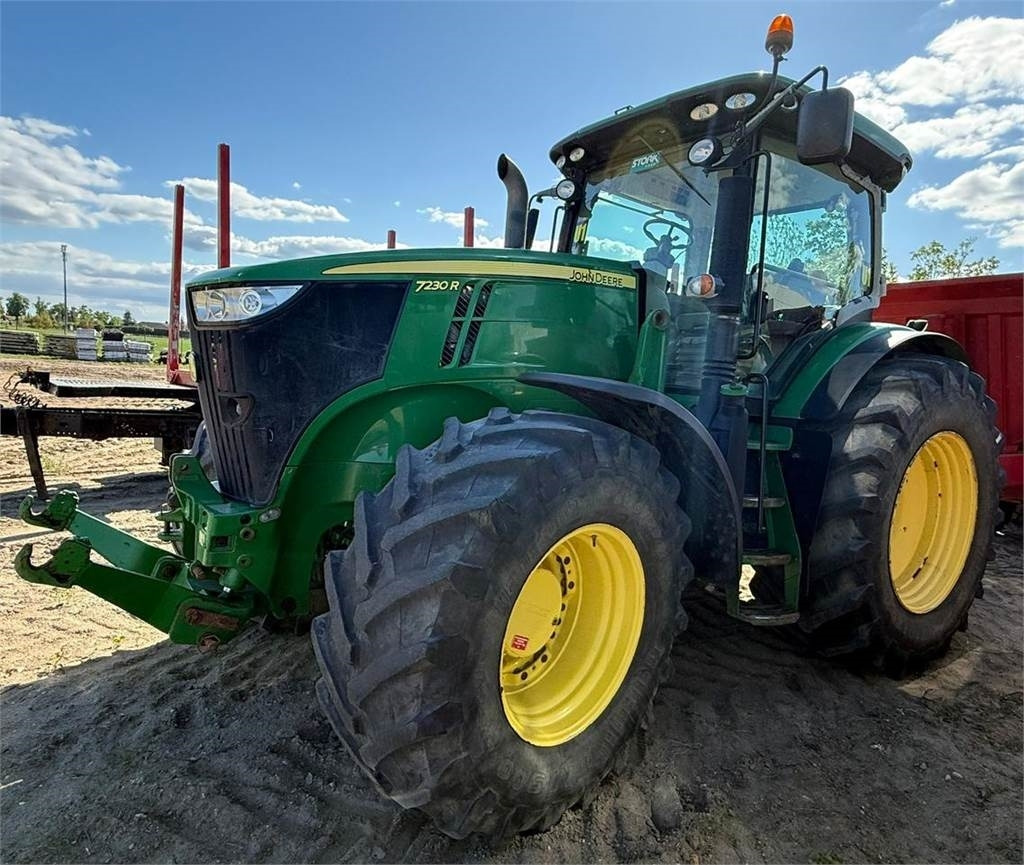 John Deere 7230R - Traktor: das Bild 1 John Deere 7230R - Traktor: das Bild 1