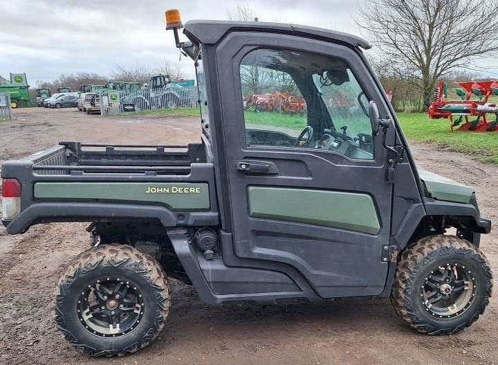John Deere XUV 865M - Quad: das Bild 4 John Deere XUV 865M - Quad: das Bild 4
