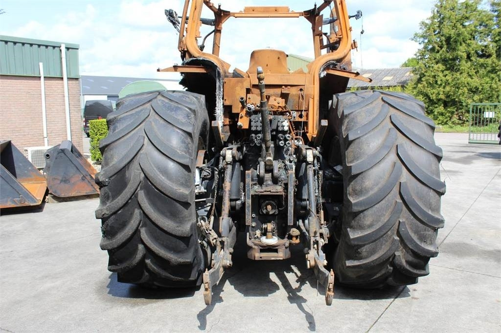 New Holland T7030 - Traktor: das Bild 4 New Holland T7030 - Traktor: das Bild 4