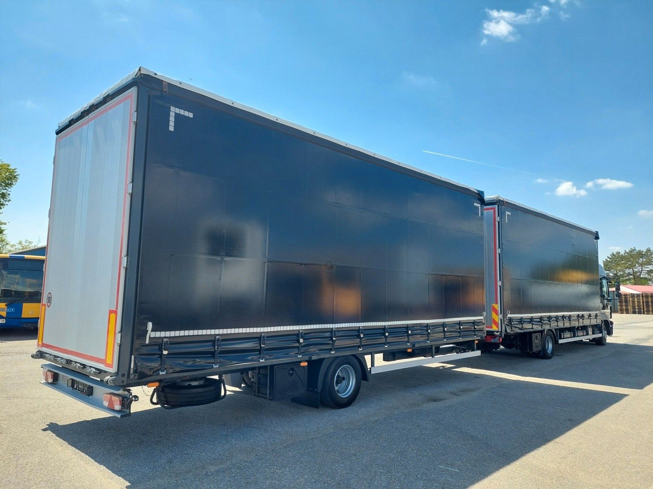 MAN TGL 12.250 BL 4x2 + Anhänger KONAR 38 Paletten - Plane LKW: das Bild 4 MAN TGL 12.250 BL 4x2 + Anhänger KONAR 38 Paletten - Plane LKW: das Bild 4