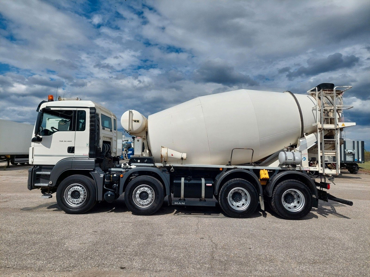MAN TGS 32.460 8X4 BB Liebherr 9 m³ - Fahrmischer: das Bild 5 MAN TGS 32.460 8X4 BB Liebherr 9 m³ - Fahrmischer: das Bild 5