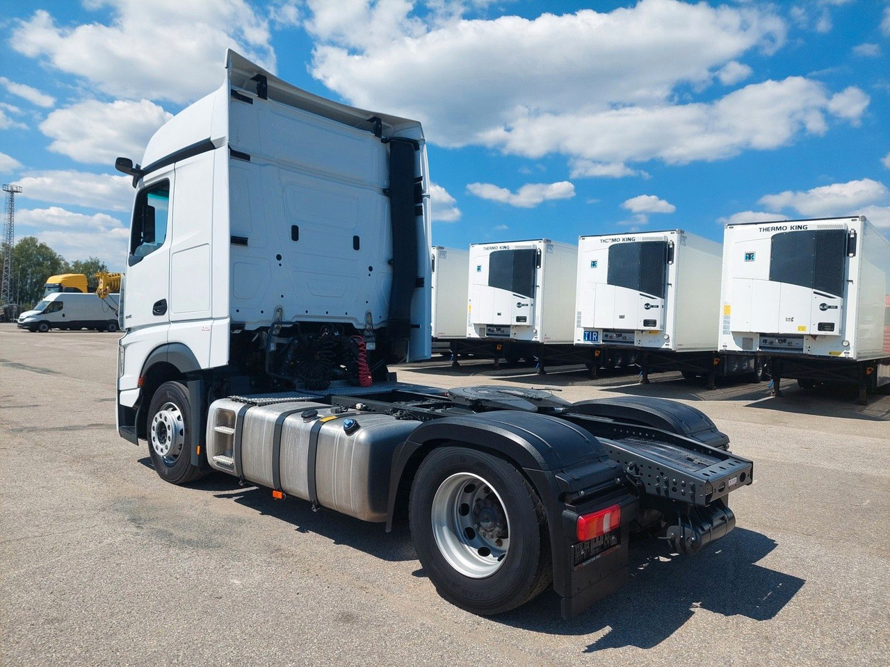 Mercedes-Benz Actros 5 1845 LS BigSpace 4x2 - Sattelzugmaschine: das Bild 3 Mercedes-Benz Actros 5 1845 LS BigSpace 4x2 - Sattelzugmaschine: das Bild 3