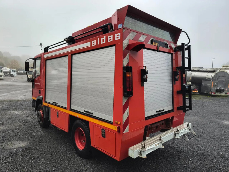 Feuerwehrfahrzeug Iveco Eurocargo 38 025 KM (!) - LIGHT TOWER - GENERATOR - 525L TANK: das Bild 7