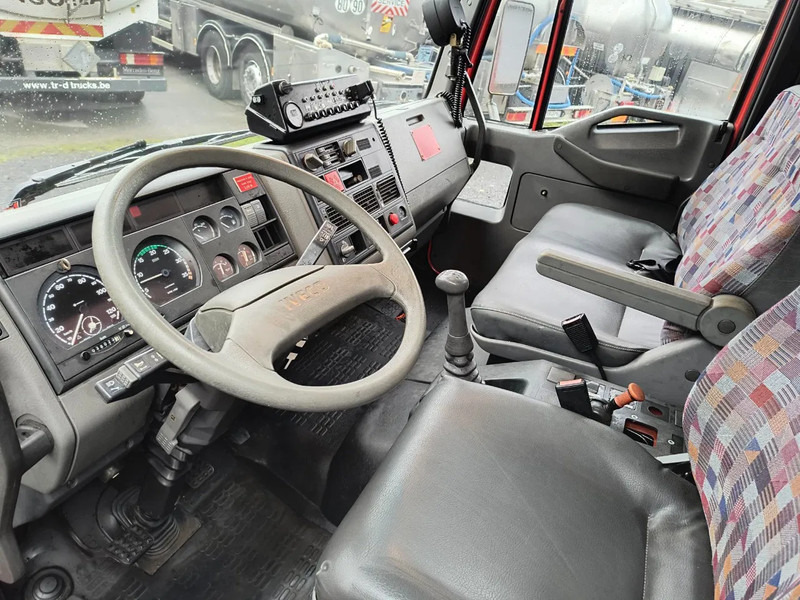 Feuerwehrfahrzeug Iveco Eurocargo 38 025 KM (!) - LIGHT TOWER - GENERATOR - 525L TANK: das Bild 9