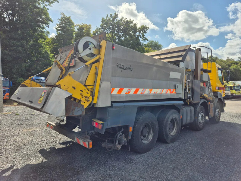 Renault Kerax 450 8X4 - PATA - SECMAIR CHIPSEALER - 6000L - LKW: das Bild 5 Renault Kerax 450 8X4 - PATA - SECMAIR CHIPSEALER - 6000L - LKW: das Bild 5
