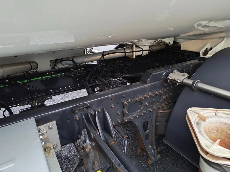 Tankwagen Für die Beförderung von Kraftstoff MAN TGM 26.340 19000L FUEL/CARBURANT - 4 COMP: das Bild 18