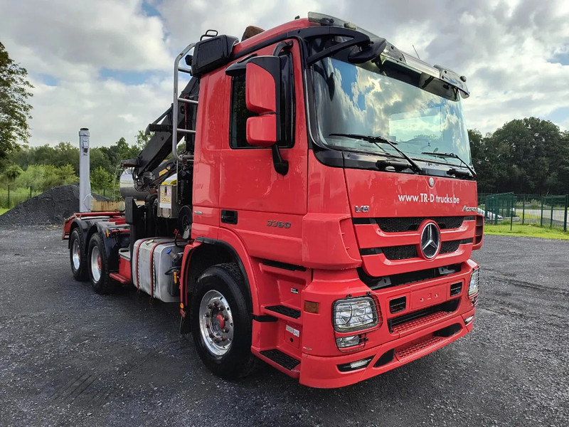 Mercedes-Benz Actros 3360 V8 CRANE HIAB 251S80 - 6X4 - V8 - Holztransporter, Autokran: das Bild 3 Mercedes-Benz Actros 3360 V8 CRANE HIAB 251S80 - 6X4 - V8 - Holztransporter, Autokran: das Bild 3