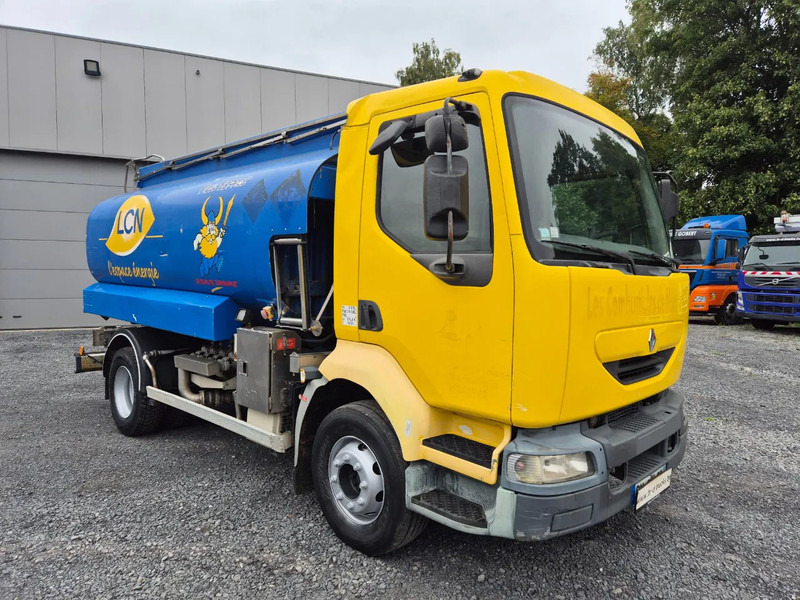 Renault Midlum 220 10500L FUEL / CARBURANT - 4 COMP/A LAMES - Tankwagen: das Bild 3 Renault Midlum 220 10500L FUEL / CARBURANT - 4 COMP/A LAMES - Tankwagen: das Bild 3
