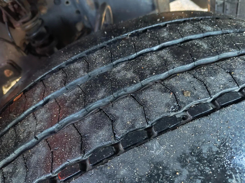 Tankwagen Für die Beförderung von Kraftstoff Renault Midlum 300 DXI 13500L CARBURANT / FUEL - 4 COMP: das Bild 16