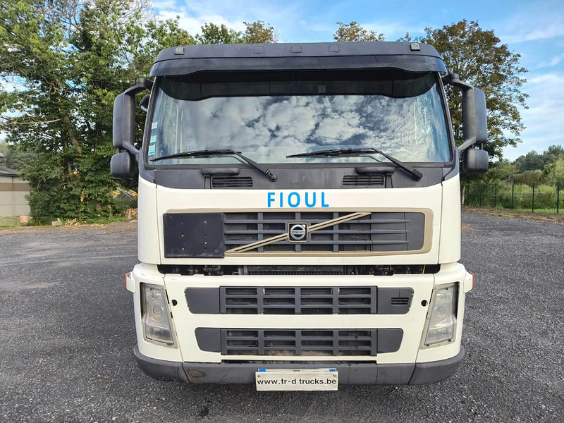 Volvo FM 440 13000L FUEL / CARBURANT - 4 COMP - Tankwagen: das Bild 2 Volvo FM 440 13000L FUEL / CARBURANT - 4 COMP - Tankwagen: das Bild 2