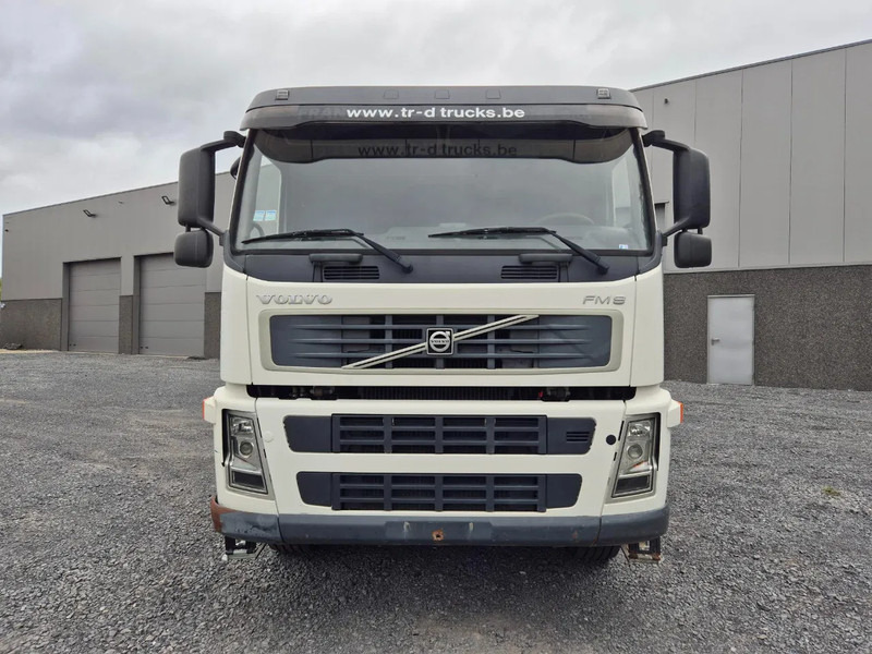 Volvo FM 9.300 TIPPER - HMF 1060K3 CRANE - Kipper, Autokran: das Bild 2 Volvo FM 9.300 TIPPER - HMF 1060K3 CRANE - Kipper, Autokran: das Bild 2
