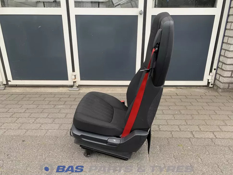 DAF CF Euro 6 Bijrijdersstoel DAF 2105730 - Sitz für LKW: das Bild 2 DAF CF Euro 6 Bijrijdersstoel DAF 2105730 - Sitz für LKW: das Bild 2