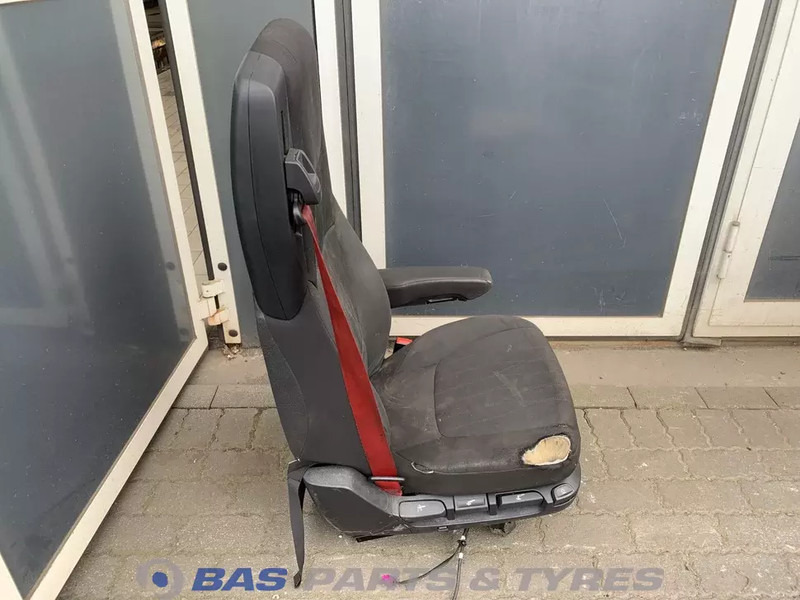 DAF CF Euro 6 Chauffeursstoel DAF 2104662 - Sitz für LKW: das Bild 4 DAF CF Euro 6 Chauffeursstoel DAF 2104662 - Sitz für LKW: das Bild 4