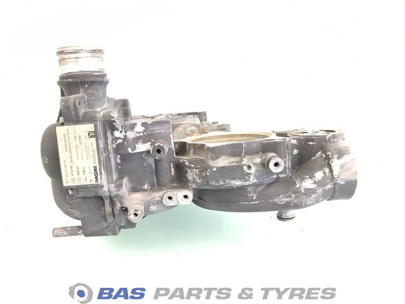 DAF Koelvloeistofpomp DAF 1919875 - Kühlmittelpumpe für LKW: das Bild 2 DAF Koelvloeistofpomp DAF 1919875 - Kühlmittelpumpe für LKW: das Bild 2