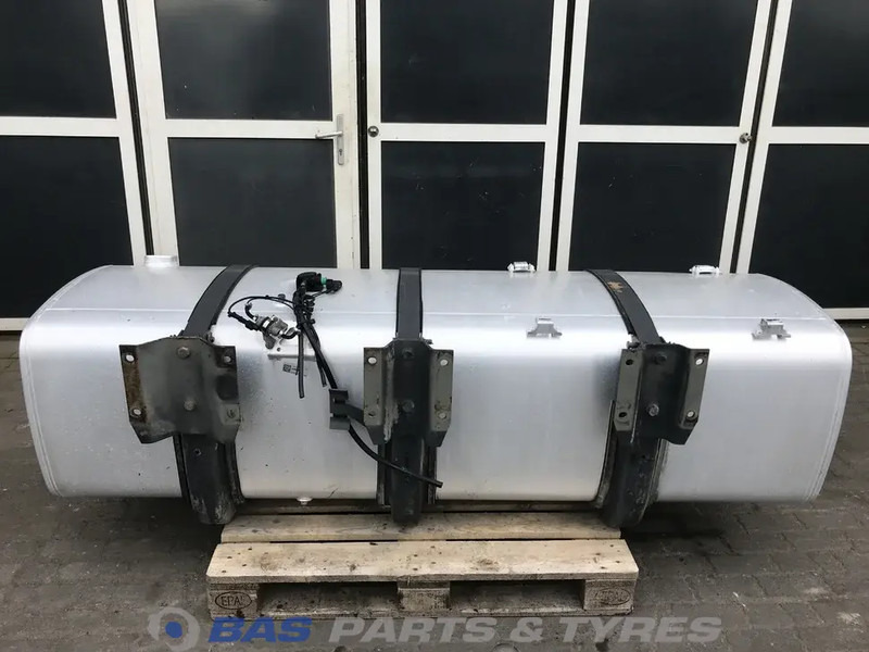 DAF - Kraftstofftank für LKW: das Bild 3 DAF - Kraftstofftank für LKW: das Bild 3