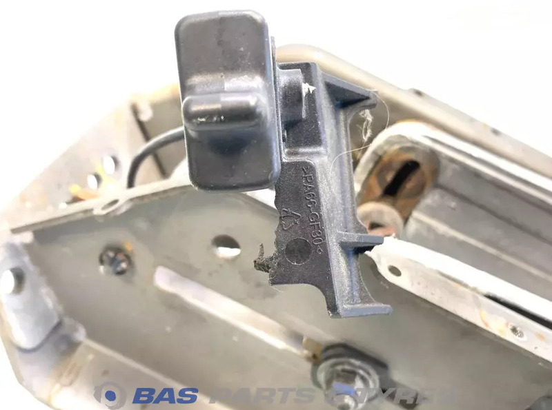 DAF Stuurkolom DAF 1813615 - Lenksäule für LKW: das Bild 4 DAF Stuurkolom DAF 1813615 - Lenksäule für LKW: das Bild 4