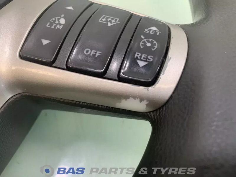 DAF Stuurwiel DAF 2020866 - Lenkrad für LKW: das Bild 3 DAF Stuurwiel DAF 2020866 - Lenkrad für LKW: das Bild 3