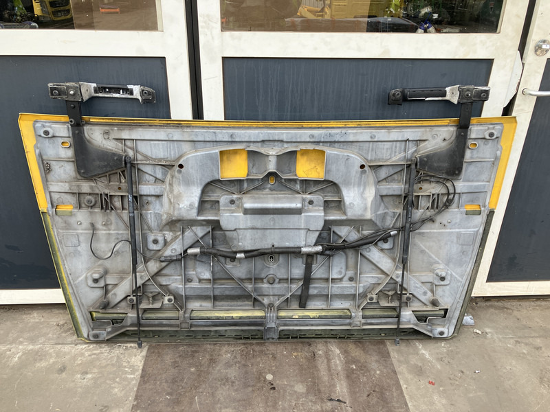 DAF XF106 - Kühlergrill für LKW: das Bild 3 DAF XF106 - Kühlergrill für LKW: das Bild 3