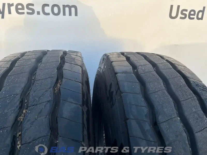 Goodyear Goodyear 13R22.5 OMNITRAC S 156/150 K M+S 3PMSF gebruikte set - Reifen für LKW: das Bild 2 Goodyear Goodyear 13R22.5 OMNITRAC S 156/150 K M+S 3PMSF gebruikte set - Reifen für LKW: das Bild 2