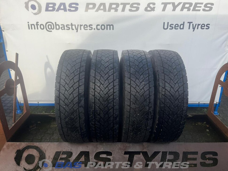 Goodyear Goodyear 295/80R22.5 Kmax D 152/148 K M+S 3PMSF gebruikte set - Reifen für LKW: das Bild 1 Goodyear Goodyear 295/80R22.5 Kmax D 152/148 K M+S 3PMSF gebruikte set - Reifen für LKW: das Bild 1