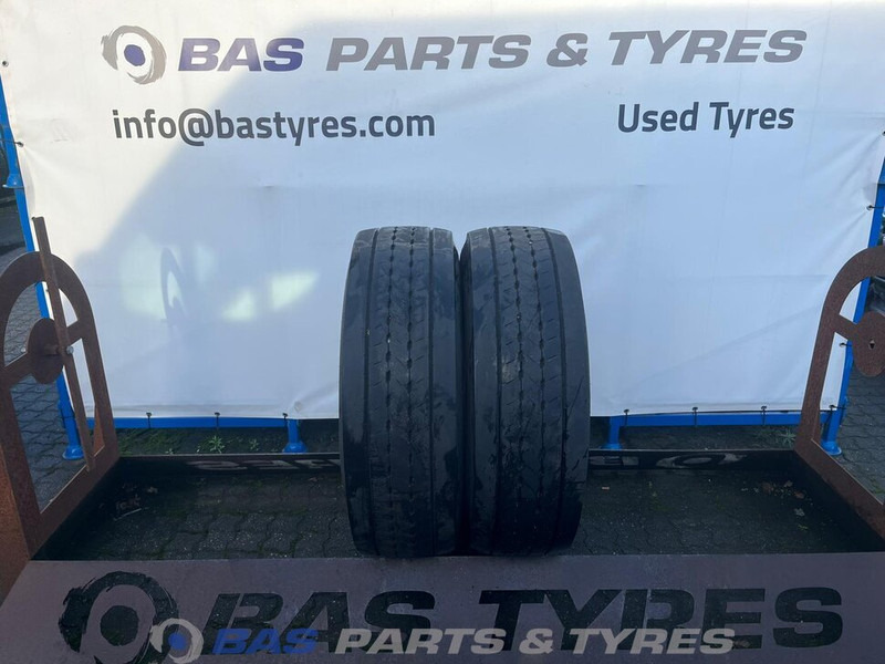 Goodyear Goodyear 315/70R22.5 FUELMAX S G2 156/150 M+S 3PMSF gebruikte set - Reifen für LKW: das Bild 1 Goodyear Goodyear 315/70R22.5 FUELMAX S G2 156/150 M+S 3PMSF gebruikte set - Reifen für LKW: das Bild 1