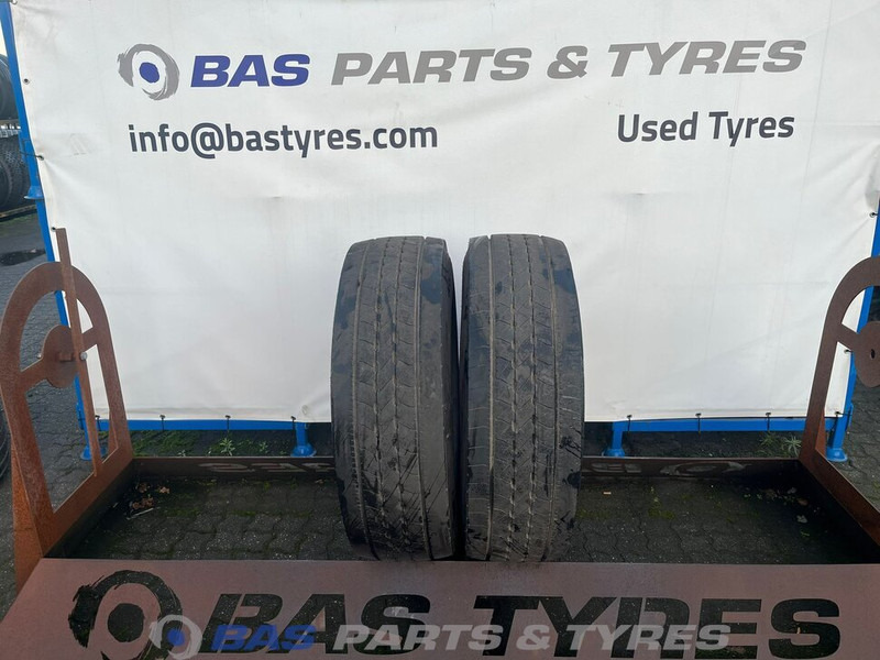 Goodyear Goodyear 315/70R22.5 Kmax S HL G2 156/150 M+S 3PMSF gebruikte set - Reifen für LKW: das Bild 1 Goodyear Goodyear 315/70R22.5 Kmax S HL G2 156/150 M+S 3PMSF gebruikte set - Reifen für LKW: das Bild 1