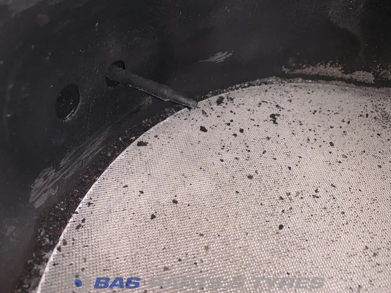 Renault Uitlaatdemper Renault 7422396038 - Schalldämpfer für LKW: das Bild 5 Renault Uitlaatdemper Renault 7422396038 - Schalldämpfer für LKW: das Bild 5